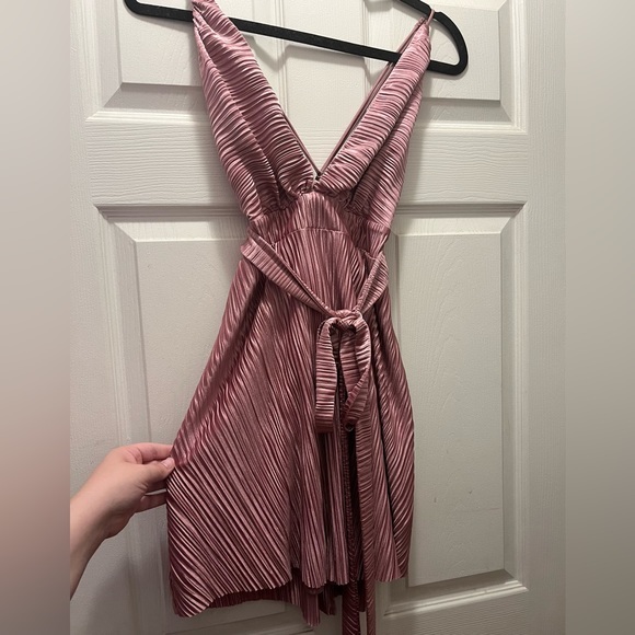 Lucy in the Sky Marcia Pleated Mini Dress in Pink NWOT - Picture 11 of 15